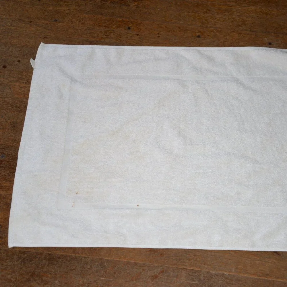 vintage Leshner white cotton blend bathroom bath rug hotel mat rectangular